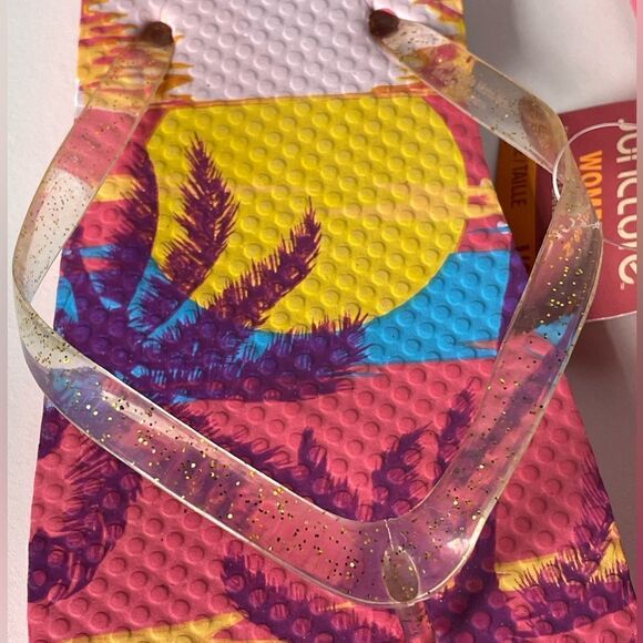Juncture Women’s (Brand New) Multicolored Flip Flops w/Clear/Gold Straps - Picture 3 of 6